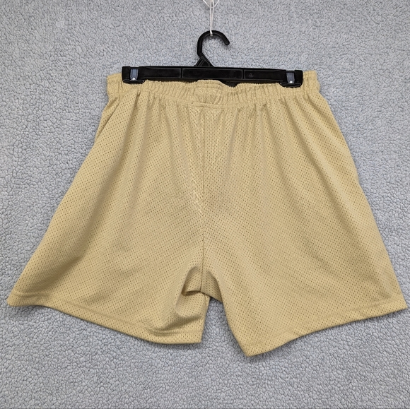 HMDD Shorts Mens Large Happy Memories Don't Die Los Angeles Cali Tan Beige USA - Picture 2 of 14
